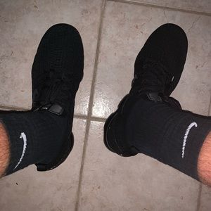 Meet your Posher, Cole